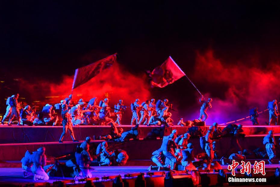 “紅色圣地”西柏坡上演大型實景劇《新中國從這里走來》