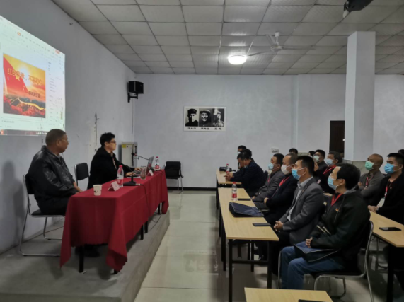 00300169999_b72a3e38.png 00300169999_b72a3e38.png