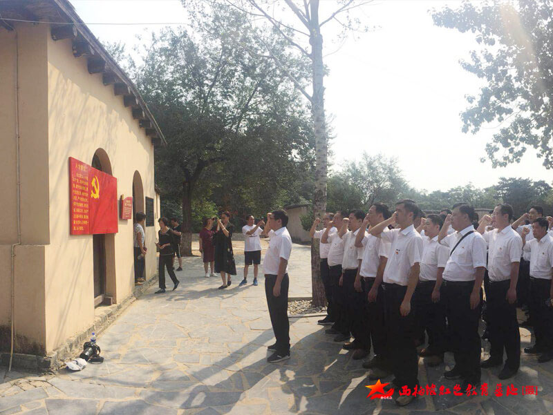 368085dd638d5ae59b535849e8985492.jpg 368085dd638d5ae59b535849e8985492.jpg