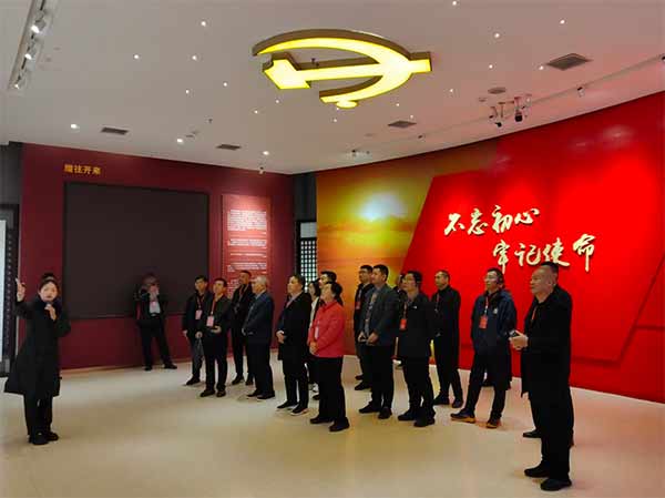 西柏坡紅色教育基地:淬煉履職能力 賦能新征程